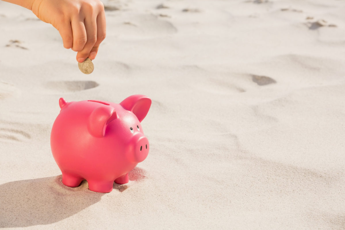 Top Tips For Saving For A Holiday